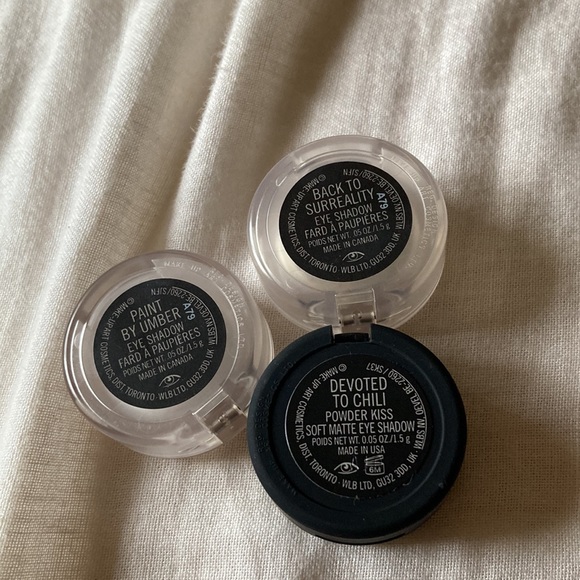 Mac single eyeshadow bundle - Picture 2 of 2